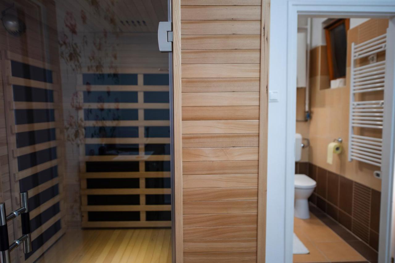 Heart Of Free Parking Apartment